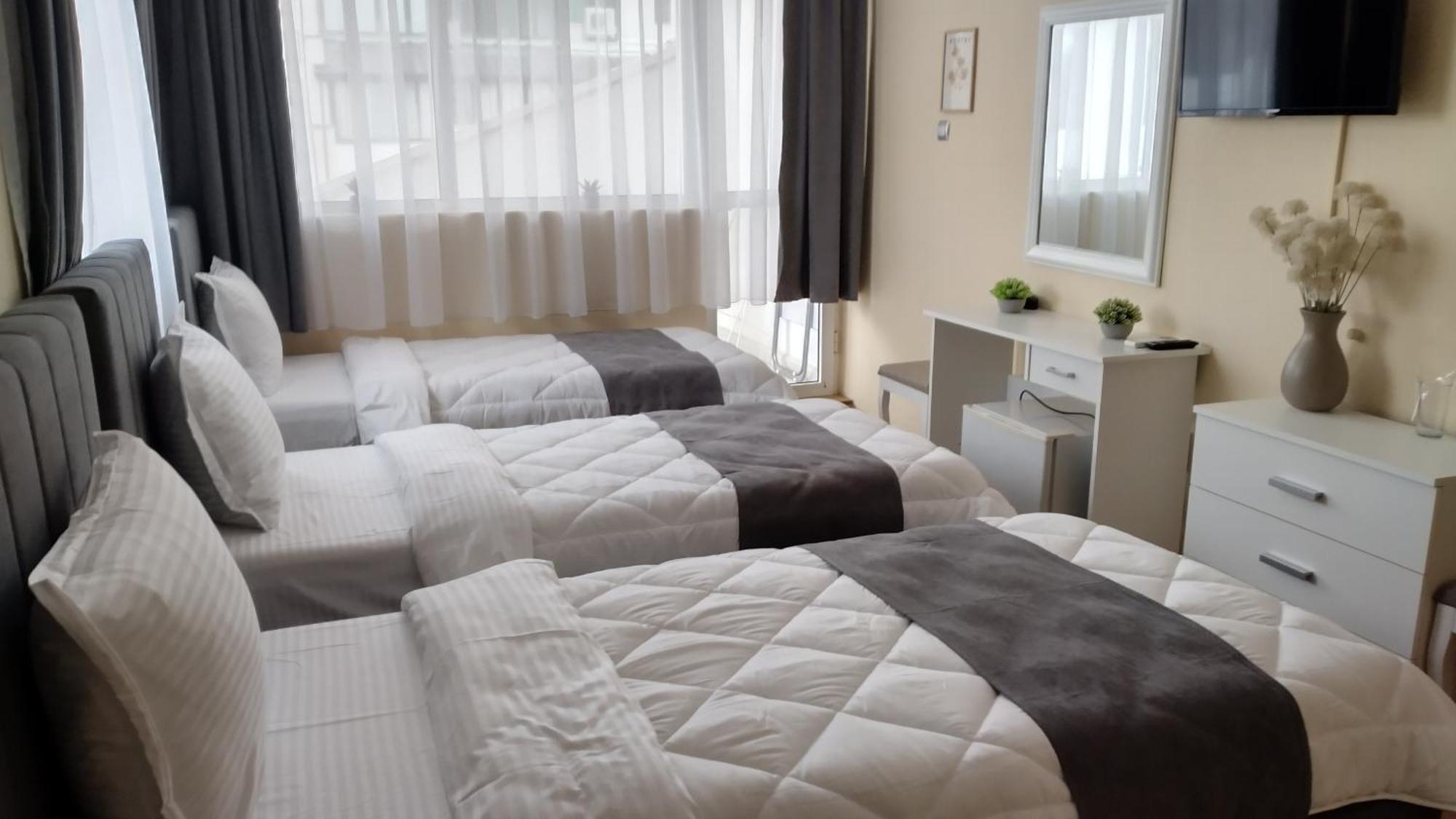 Victoria Family Hotel Balchik Exterior photo